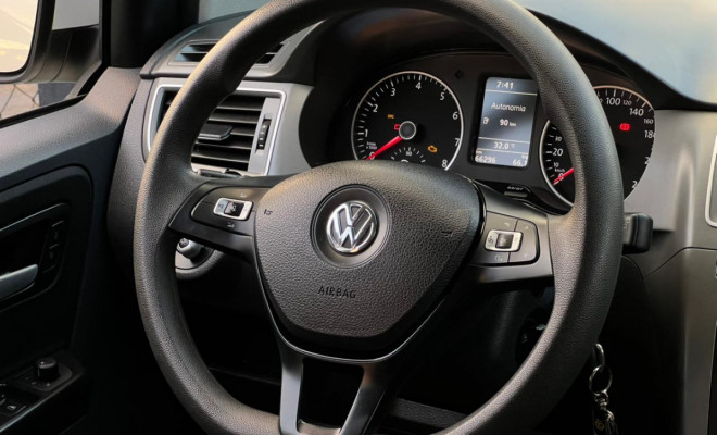 VW - VolksWagen Fox Connect 1.6 Flex 8V 5p 2019 Flex-6