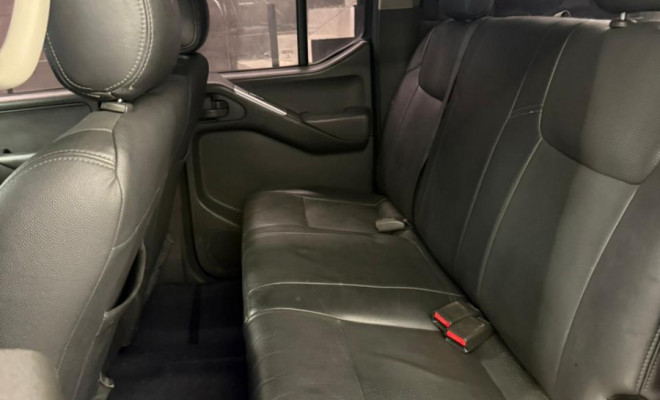 Nissan Frontier SE ATTACK CD 4x4 2.5 TB Diesel 2012 Diesel-5