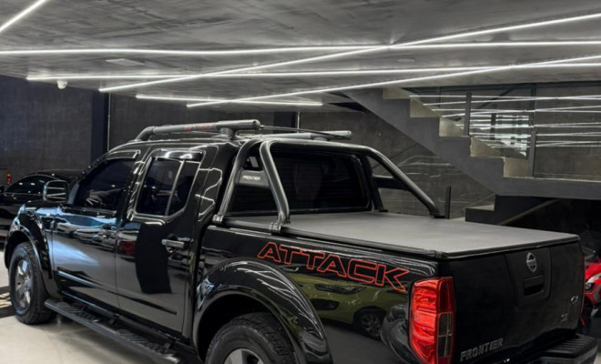 Nissan Frontier SE ATTACK CD 4x4 2.5 TB Diesel 2012 Diesel-10