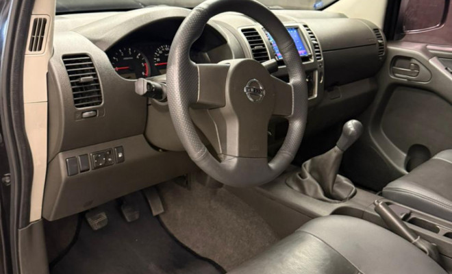 Nissan Frontier SE ATTACK CD 4x4 2.5 TB Diesel 2012 Diesel-3