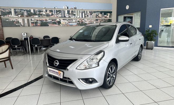 Nissan VERSA UNIQUE 1.6 16V FlexStart 4p Aut. 2018 Flex
