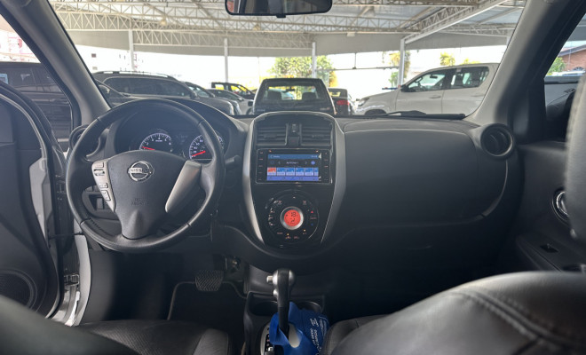 Nissan VERSA UNIQUE 1.6 16V FlexStart 4p Aut. 2018 Flex-8