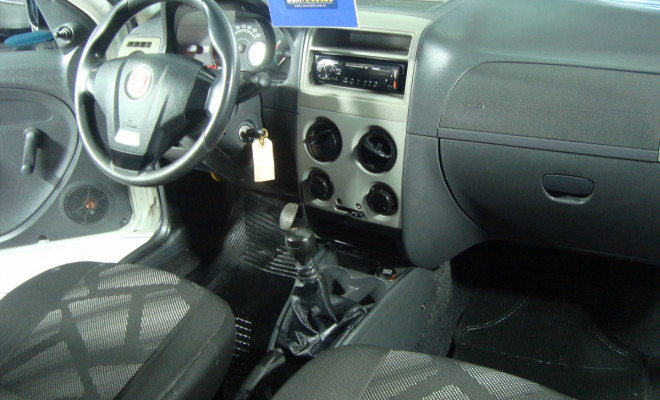Fiat Palio Celebration 1.0 Fire Flex 8V 4p 2015 Flex-7