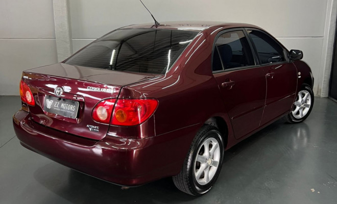 Toyota Corolla XEi 1.8 16V Automático 2004-5