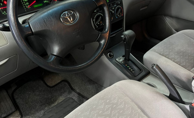 Toyota Corolla XEi 1.8 16V Automático 2004-3