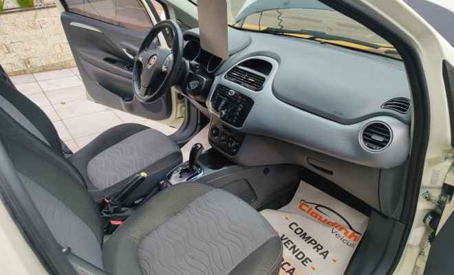 Fiat Punto ESSENCE Dualogic 1.6 Flex 16V 5p 2013 Flex-8