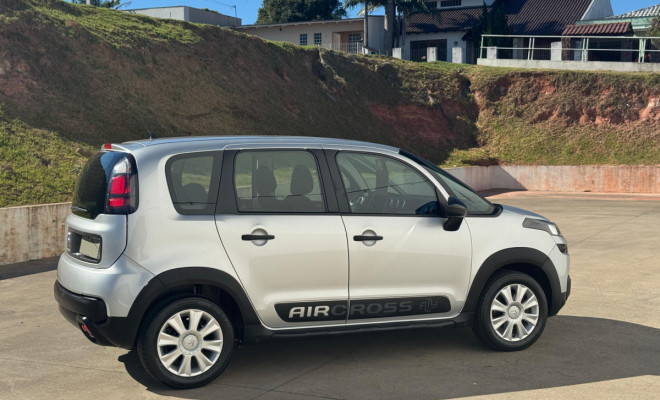 AIRCROSS Start 1.6 Mec. 2018 - A SUV compacta que oferece praticidade e conforto para a sua rotina!-18