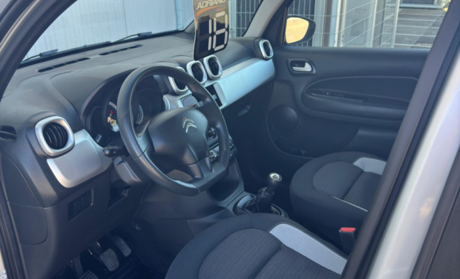 AIRCROSS Start 1.6 Mec. 2018 - A SUV compacta que oferece praticidade e conforto para a sua rotina!-10