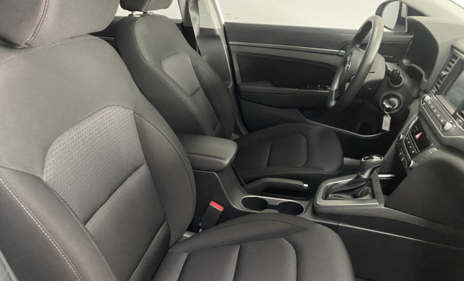 Hyundai Elantra 2.0 GLS Aut 2018-9