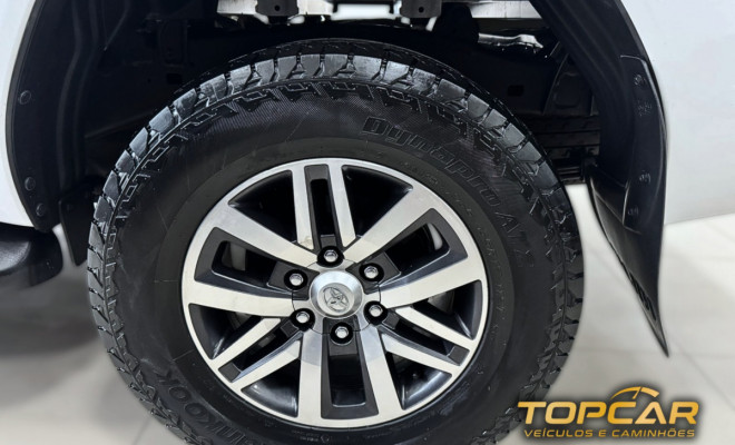 Toyota Hilux CD SRV 4x4 2.8 TDI Diesel Aut. 2017 Diesel-8