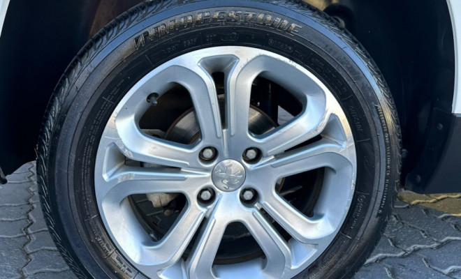 Peugeot 2008 Allure 1.6 Flex 16V 5p Aut. 2017 Flex-11