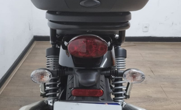 TRIUMPH Speed Twin 900cc 2024 Gasolina-10