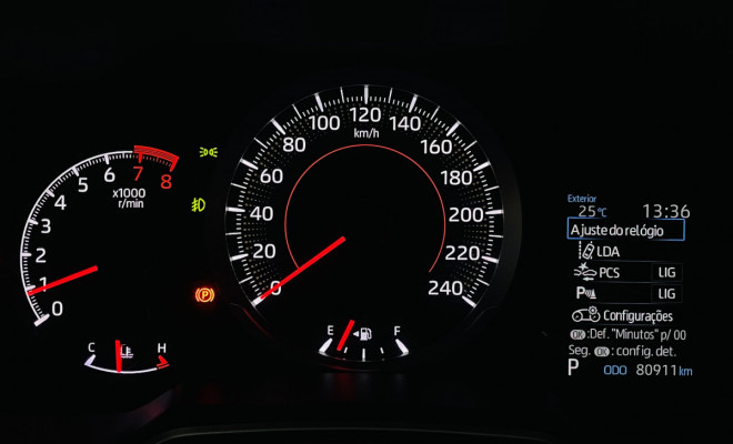 Toyota Corolla XEi 2.0 Blindado RJ Pro 2023 – Segurança e Conforto-2