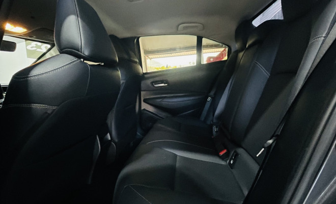 Toyota Corolla XEi 2.0 Blindado RJ Pro 2023 – Segurança e Conforto-13