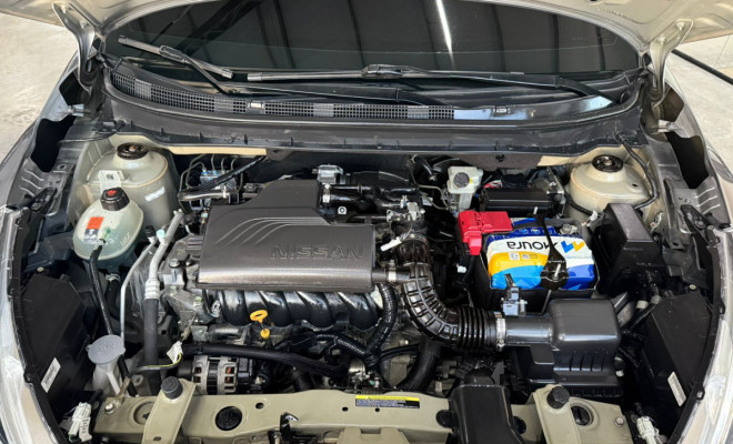 Nissan KICKS S 1.6-7