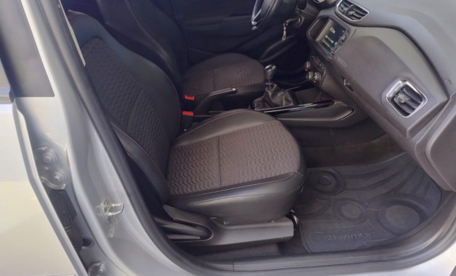 GM - Chevrolet ONIX HATCH LTZ 1.4 8V FlexPower 5p Mec. 2018 Flex-8