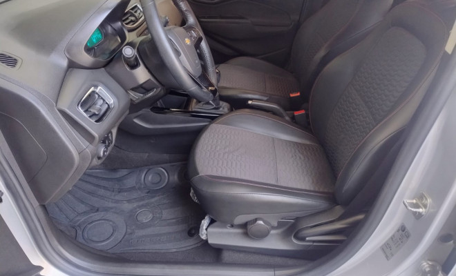 GM - Chevrolet ONIX HATCH LTZ 1.4 8V FlexPower 5p Mec. 2018 Flex-7