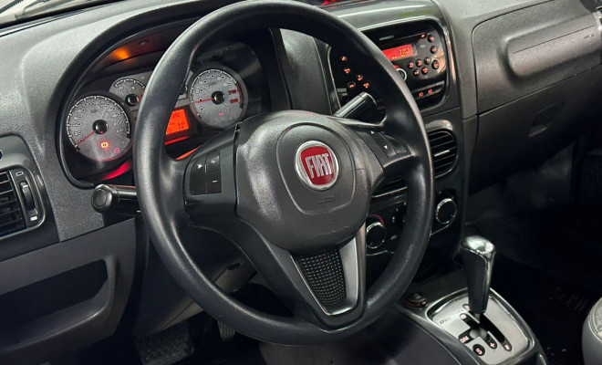 Fiat Strada Adv.1.8 16V Dualogic Flex CD 2013 Flex-5