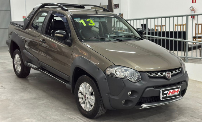 Fiat Strada Adv.1.8 16V Dualogic Flex CD 2013 Flex