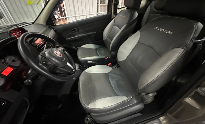 Fiat Strada Adv.1.8 16V Dualogic Flex CD 2013 Flex-6