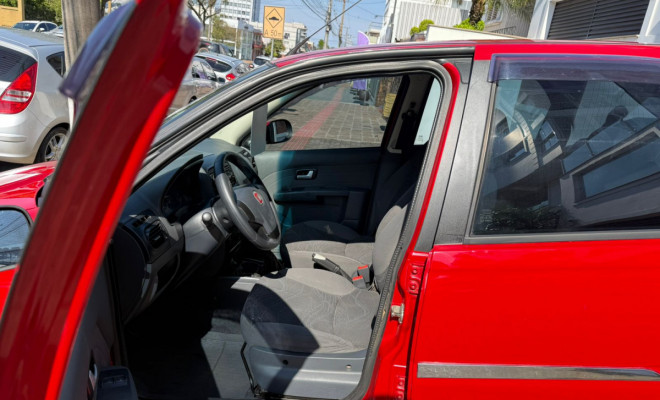 Fiat Siena EL 1.0 mpi Fire Flex 8V 4p 2013 Flex-6