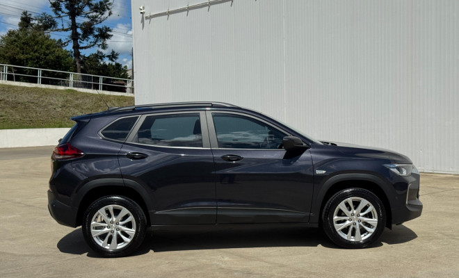 TRACKER LTZ 1.0 Turbo Aut. 2024 – A SUV inteligente e segura que redefine a experiência de dirigir!-16