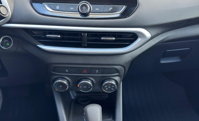 TRACKER LTZ 1.0 Turbo Aut. 2024 – A SUV inteligente e segura que redefine a experiência de dirigir!-13