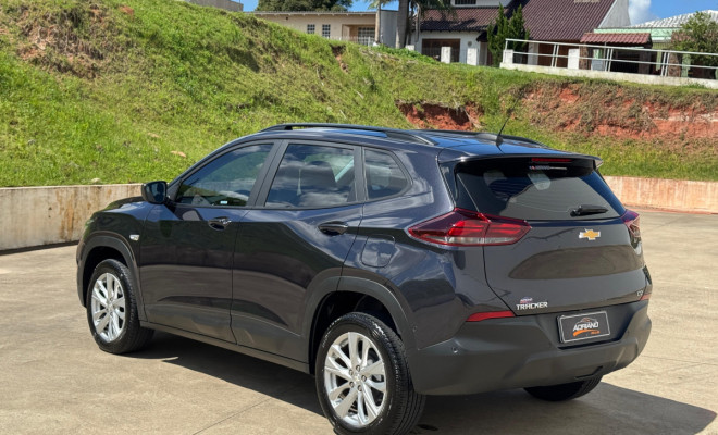 TRACKER LTZ 1.0 Turbo Aut. 2024 – A SUV inteligente e segura que redefine a experiência de dirigir!-18