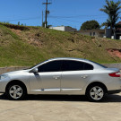 FLUENCE Dynamique 2.0 Aut. 2013 – O sedan sofisticado e completo que oferece conforto e elegância!-13