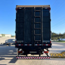 MERCEDES-BENZ Atego 2425 3-Eixos 2p (diesel) 2011 Diesel-3