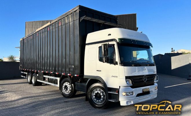 MERCEDES-BENZ Atego 2425 3-Eixos 2p (diesel) 2011 Diesel-1