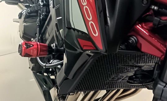 KAWASAKI Z 900 2025 Gasolina-7