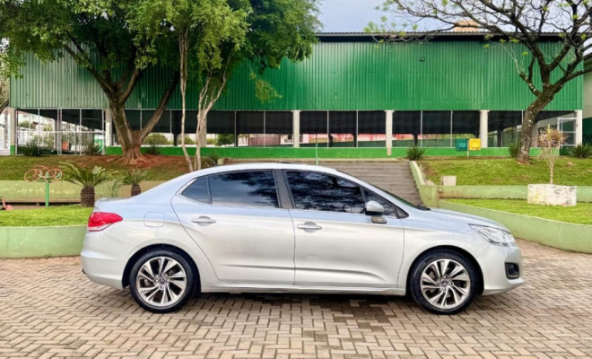 Citroën C4 LOUNGE Exclusive 1.6 Turbo Flex Aut. 2017 Flex-12