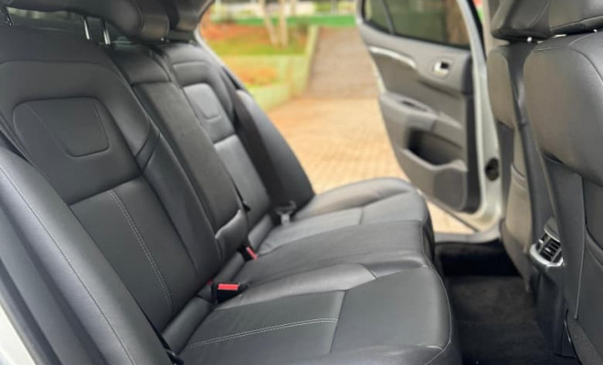 Citroën C4 LOUNGE Exclusive 1.6 Turbo Flex Aut. 2017 Flex-9