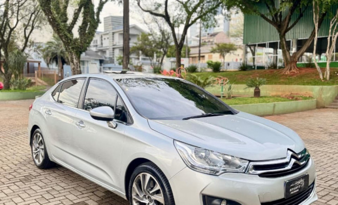 Citroën C4 LOUNGE Exclusive 1.6 Turbo Flex Aut. 2017 Flex