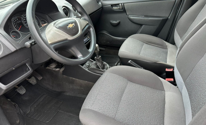 GM Celta LT 1.0 Flex - 2012-9