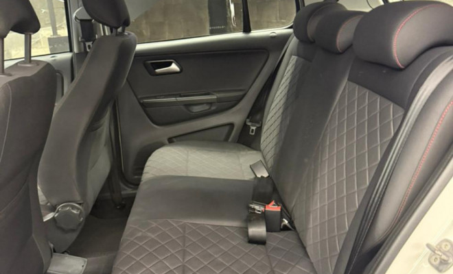 VW - VolksWagen Fox Highline1.6 Flex 16V 5p 2016 Flex-1