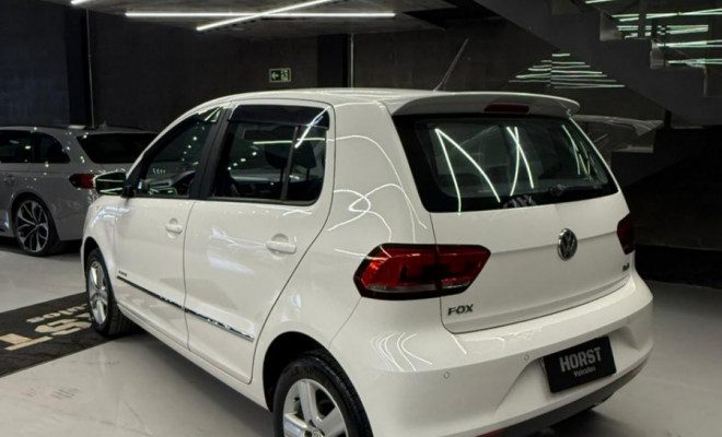 VW - VolksWagen Fox Highline1.6 Flex 16V 5p 2016 Flex-11