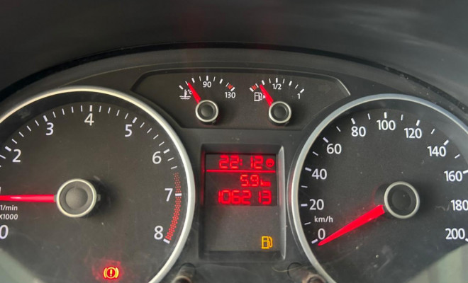 VW - VolksWagen Gol (novo) 1.0 Mi Total Flex 8V 4p 2014 Flex-7