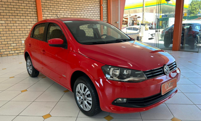 VW - VolksWagen Gol (novo) 1.0 Mi Total Flex 8V 4p 2014 Flex-1