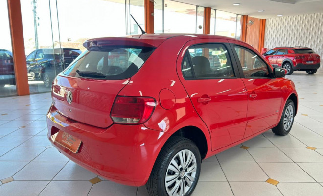 VW - VolksWagen Gol (novo) 1.0 Mi Total Flex 8V 4p 2014 Flex-2