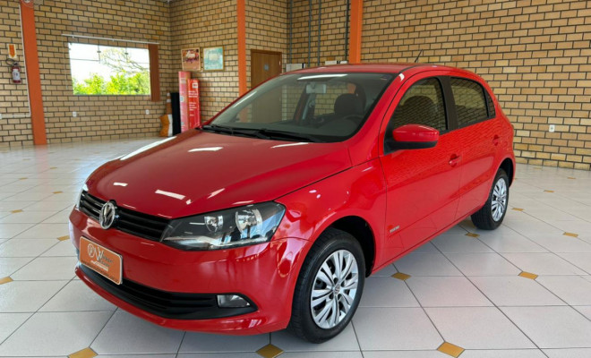 VW - VolksWagen Gol (novo) 1.0 Mi Total Flex 8V 4p 2014 Flex