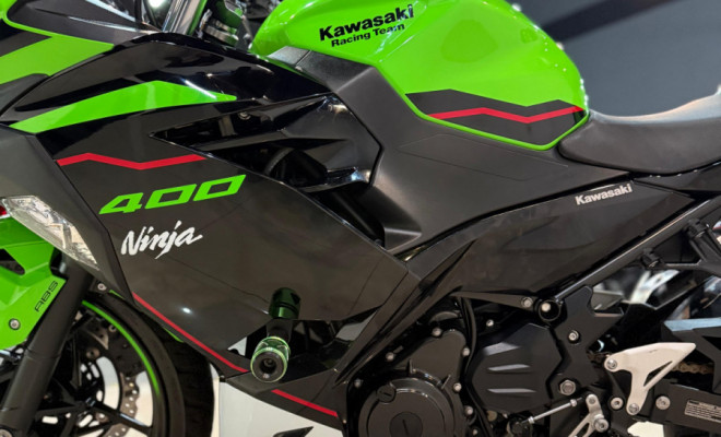 KAWASAKI NINJA 400 2021 Gasolina-8