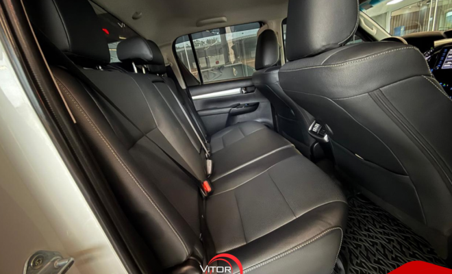 Toyota Hilux CD SRX 4x4 2.8 TDI 16V Diesel Aut. 2021 Diesel-9