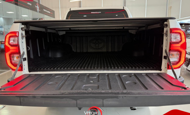 Toyota Hilux CD SRX 4x4 2.8 TDI 16V Diesel Aut. 2021 Diesel-12