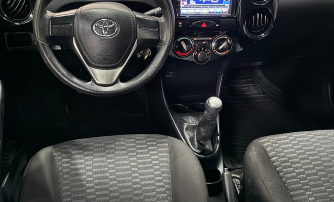 Toyota ETIOS X 1.3-3