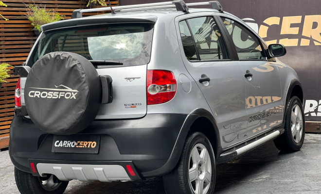 VW - VolksWagen CROSSFOX 1.6  2008 Flex-2