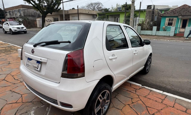Fiat Palio ELX 1.0 Fire/30 Anos F. Flex 8V 4p 2011 Flex-6