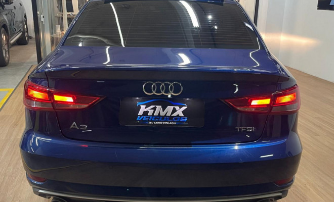 Audi A3 Sed. Ambition 2.0 TSFI 220cv S-tronic 2018 Gasolina-5