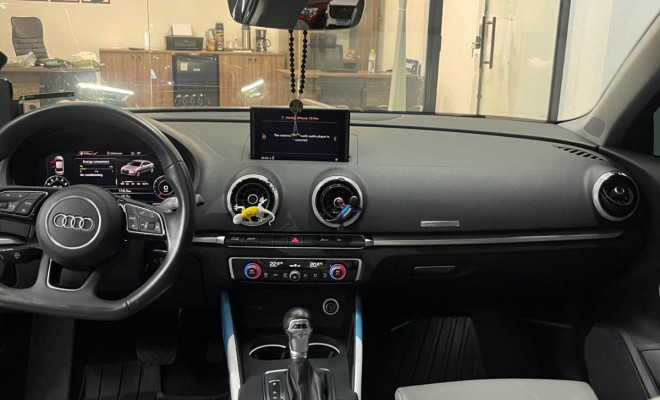Audi A3 Sed. Ambition 2.0 TSFI 220cv S-tronic 2018 Gasolina-10